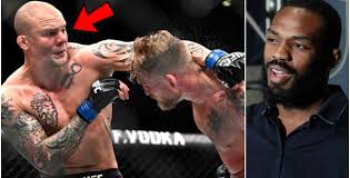 Should anthony smith's corner have pulled him out of the fight with glover teixeira after the third round? Man Breaks Into Anthony Smith S House Receives Savage Beating Mmanytt Com