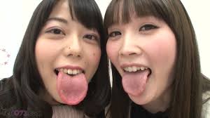 feti072.com最強ベロテク女優の極上レズ接吻 小春 桜庭うれあ レズ、フェチ動画詳細 レズ、フェチ・オナニー