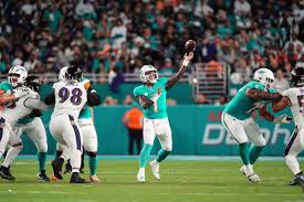 DOLPHINS INTERNAL STORM: A 73-second leaked clip shows a Dolphins player throwing down his jersey and yelling directly at Tua Tagovailoa: “You are no longer our leader!” The moment Tua turned away, flashed a strange smile, and declared 8 words that stunned the entire NFL.....-thanhhoa