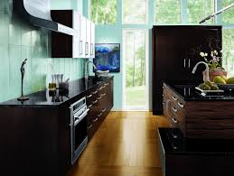 Hire a kitchen & bathroom remodeler in tampa, fl to handle the design, demolition, painting, flooring, and daily worksite cleanup, in addition to installing cabinets, counter tops and appliances. The Best Kitchen Remodeling Contractors In Tampa Before After Photos