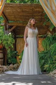 Plus size brautkleider sind mehr verfügbar für bräute jetzt, als es jemals gewesen ist. Plus Size Brautkleider In Koln Bei Anna Moda Kaufen