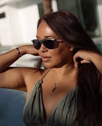 Glowing and radiant ✨ ⁠ ⁠ Mom-to-be looking absolutely stunning in our ELLA  DRESS — the perfect blend of elegance and grace for this special moment.  🤍⁠ ⁠ Photo by @stephfrasco.photog⁠ ⁠ ⁠ #