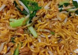 Resep indomie goreng sambal matah 2. Resep Mie Goreng Nyemek Pedas