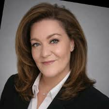 May 18th marks my four-year work anniversary with Mazars in US. You can  tell by these pictures that I have made a point of bringing my authentic  self to work! 😊 It