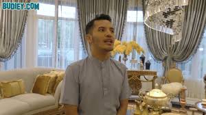 Kabarnya, sebelum pindahan ke istana raja ini, dato aliff syukri membutuhkan tiga. Yang Luar Biasa Tentang Rumah Mewah Dato Sri Aliff Syukri Sensasi Selebriti