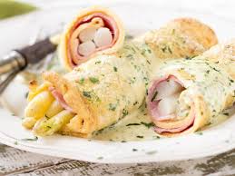 Uberbackener Spargel Im Schinken Pfannkuchen Mantel Rezept Rezepte Gebackener Spargel Und Spargel Mit Schinken