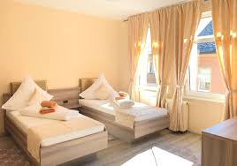 +420 354 524 511 fax: Goldenesvogtland Fewo Monteurzimmer Monteurzimmer In Adorf Vogtland 08626 Burgermeister Todt Strasse
