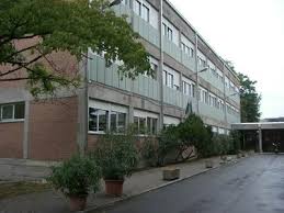 Il sottoscritto_____nato il _____ _____residente in Gli Istituti Superiori In Provincia Di Reggio Emilia Guidascuole