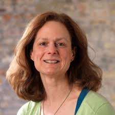 Chef Linda Hall Interview: Insights from a Food Manufacturing Chef