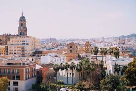 Bordeaux victime d'un malaise dans la rue, il se fait voler sa trottinette par un livreur. 5 Villes A Decouvrir En Espagne Cet Ete Fizzer
