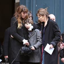 Barry kamen specializes in physician assistant in fishkill area. Funeral Of British Photographer Kate Barry Takes Place In Paris Daily Mail Online