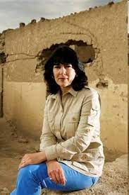 Christiane maria heideh amanpour cbe (/ ˌ k r ɪ s tʃ i ˈ ɑː n ˌ ɑː m ə n ˈ p ʊər / (); Christiane Amanpour 04 Christiane Amanpour Inspirational People Brave Women