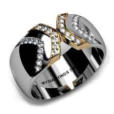 Are You Looking For Wedding Rings For Men Hereu002639s Wedding Rings Wedding Rings For Men How To Cho Mens Wedding Rings Engagement Rings For Men Rings For Men