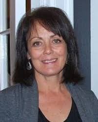 Kim Bourque's Instagram, Twitter & Facebook