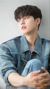 Welcome‚ Songpyeons ! enjoy spazzing with us‚ please post Song Kang related  contents and follow the group-rules. We are also looking for active and  responsible Moderators‚ for those people who is interested