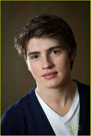 In justin's little sister, alex blatantly admits to her mother that the this pretty much comes out of nowhere to justify breaking up both alex and mason and justin and juliet, and easily weakens any emotion that could. Gregg Sulkin Mason On Wizards Of Waverly Place Greggs Mason Greyback Cute Guys