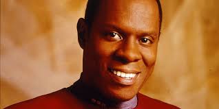 Why Deep Space Nine's Sisko Changed His Whole Look