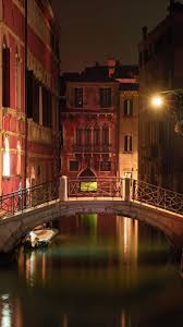 البندقية، فنيسيا، ملكة البحر الأدرياتيكي، المدينة العائمة، لما تمتاز به من ممرات وقنوات مائية بين الأبنية والجزر الخاصة بها، فلا يوجد أجمل. ÙÙŠÙ†ÙŠØ³ÙŠØ§ Ø§Ù„Ø¨Ù†Ø¯Ù‚ÙŠØ© Ù„ÙŠÙ„Ø§ Ø§ÙŠØ·Ø§Ù„ÙŠØ§ Ø¨Ø§Ù„Ø¹Ø±Ø¨ÙŠ Italyarabi Facebook