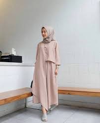 Untuk makluman anda, juara rancangan masterchef musim pertama, dr. Inspirasi Gaun Muslimah Yang Buatmu Jadi Pusat Perhatian Di Acara Formal Yukepo Com