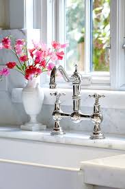 5 ways to make your kitchen sink pretty