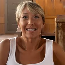 Today Toni Michelle Gage celebrates 35 years with the City of Key West.  During her time, she has been a strong part of the foundation of City  government. Gage started as a