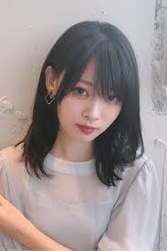 かわいい黒髪がイマドキ風 好感度高めな大人髪型スタイル hair ミディアム 黒髪 黒髪 ファッション 黒髪メイク