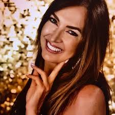 Doreen Galchutt (@fineartbydoreen) · Newport Beach, CA