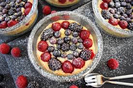 Durch das glas sind die kuchen direkt für den transport geschützt und können sogar per paket verschickt werden. Beeren Kuchen Im Glas