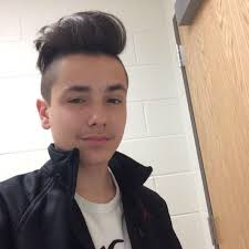 Eric Palafox (@EricDesilou81)