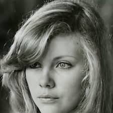 Todas las series y películas de Catherine Rivet