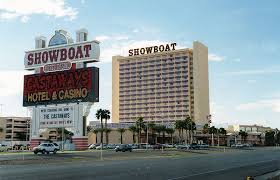 Latest Casino News Showboat Atlantic City Hotel And Casino To Close Official Says Http Www Philly Com Phi Las Vegas Hotels Las Vegas Photos Casino Las Vegas