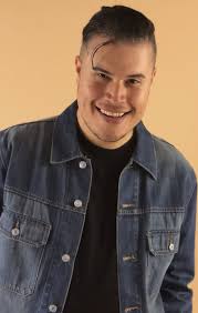 Aaron Castillo's Instagram, Twitter & Facebook