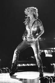 In honor of the queen of pop turning 37, a look back at britney spears's best live performances spanning the decades. The Shockingly Melancholy Britney Spears Documentary You Ve Never Heard Of Vanity Fair