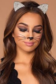Il demande pas mal de matériel, mais c'est seulement si. 1001 Idees De Maquillage Chat A Realiser Pour Halloween