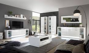 Wenn sie ein modernes wohnzimmer gestalten wollen, müssen sie ein paar merkmale dieses einrichtungsstils beachten. Modernes Und Extravagantes Wohnzimmer Mailand 61 Lomado Mobel