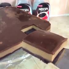 وصفات ديمو سهلة و مبتكرة on instagram حلى النسكافيه السهل اللذيذ الطبقة الاولى كيك شوكولاته مفتت سقيته بـ فنجال ماء وملعقة نسكافيه desserts food delicious