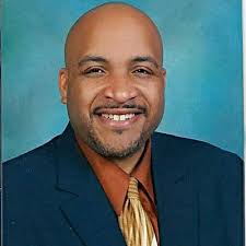 Larry Armstrong (@Urban_Principal)