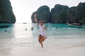 We would like to show you a description here but the site won't allow us. Thailandischer Traumstrand Aus The Beach Wird Fur Unbestimmte Zeit Geschlossen Nzz