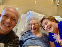 Kimberly Conover and Kaitlyn Davidson representing Passavant Area Hospital  and Springfield Clinic Jacksonville at today's Passavant Race.  #PassavantRace #FirstPlaceandThirdPlaceWinners