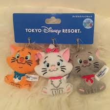 Aren T These Aristocats Keychain Sets Cute They Are Currently Usd 40 For A Set Included Shipping And Disney Keychain Disney Collectables Disney Japan