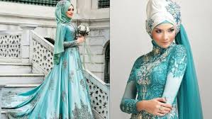 Turquoise adalah perpaduan warna antara biru dan hijau. 12 Gaun Pernikahan Hijab Bertema Turquoise Untuk Datangkan Kesan Sejuk Di Resepsimu
