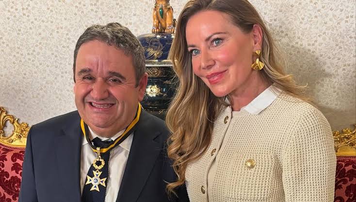 Lenka da Silva Novak fala pela primeira vez sobre a longa parceria com Fernando Mendes no ‘Preço Certo’