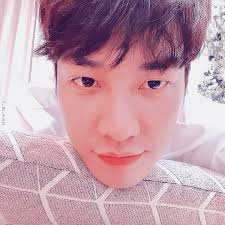 Have a Glorious weekend! 😊, 📸 : Kim Young Kwang, #kimyoungkwang #김영광  #aksakfn12, #kimyoungkwangfans #koreanactors #koreanactorfanpage,  #selfielove
