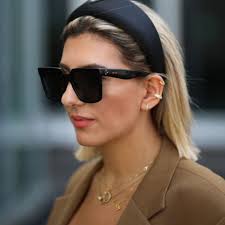 Bestreviews.com has been visited by 1m+ users in the past month How To Wear A Headband 15 Best Headband Hairstyles