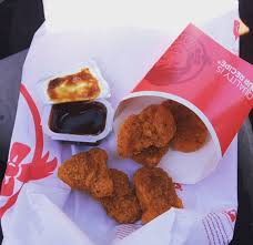 Wendy S Spicy Chicken Nuggets Wendy Fast Food Junk Food Snacks Wendys Spicy Chicken