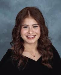 Alexis Benson's Instagram, Twitter & Facebook