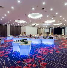 This upscale hotel in new york, ny is near madison square garden, penn station and bryant park. New York Hotel Jb Home Facebook