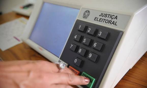 Confira qual &eacute; a ordem de vota&ccedil;&atilde;o na urna eletr&ocirc;nica | Ag&ecirc;ncia Brasil