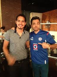 Le gusta el azul marino me gusta el azul celeste pero a mi aunque no sea azul me gusta mas el rosa celeste. Quienes Son Los Famosos Que Son De Hueso Colorado De Cruz Azul Notigram