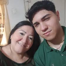 Milagro Rivera (@milagrovrivera) • Instagram photos and videos